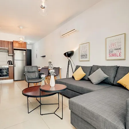 アパート Sunnyvillas: 2br Mythical Apt*swimming Pool*ak04 *